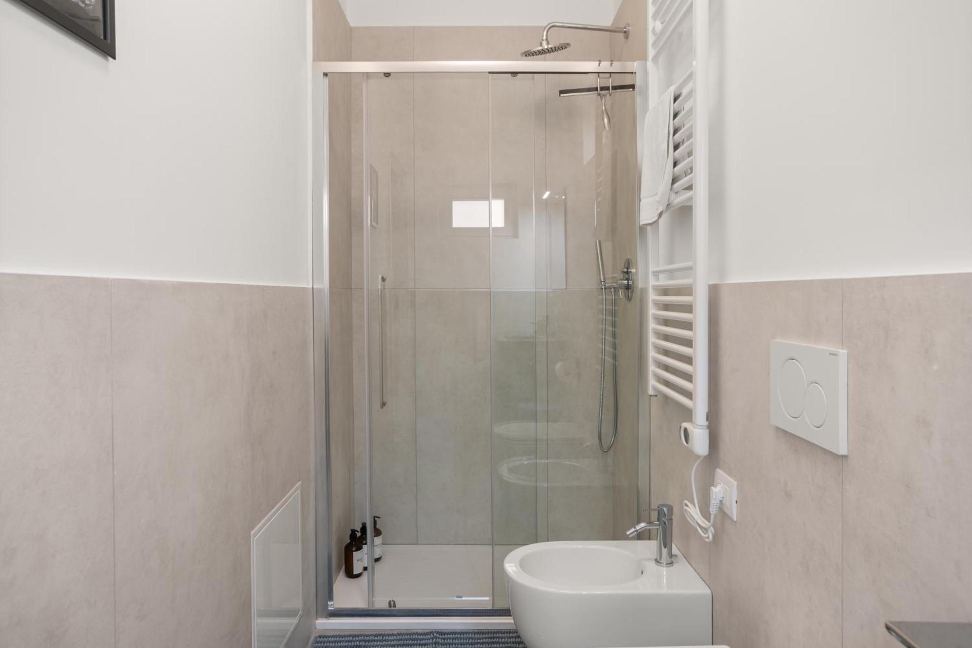 Apartamento The Poolside House - New 2 Bedroom With Terrace Roma