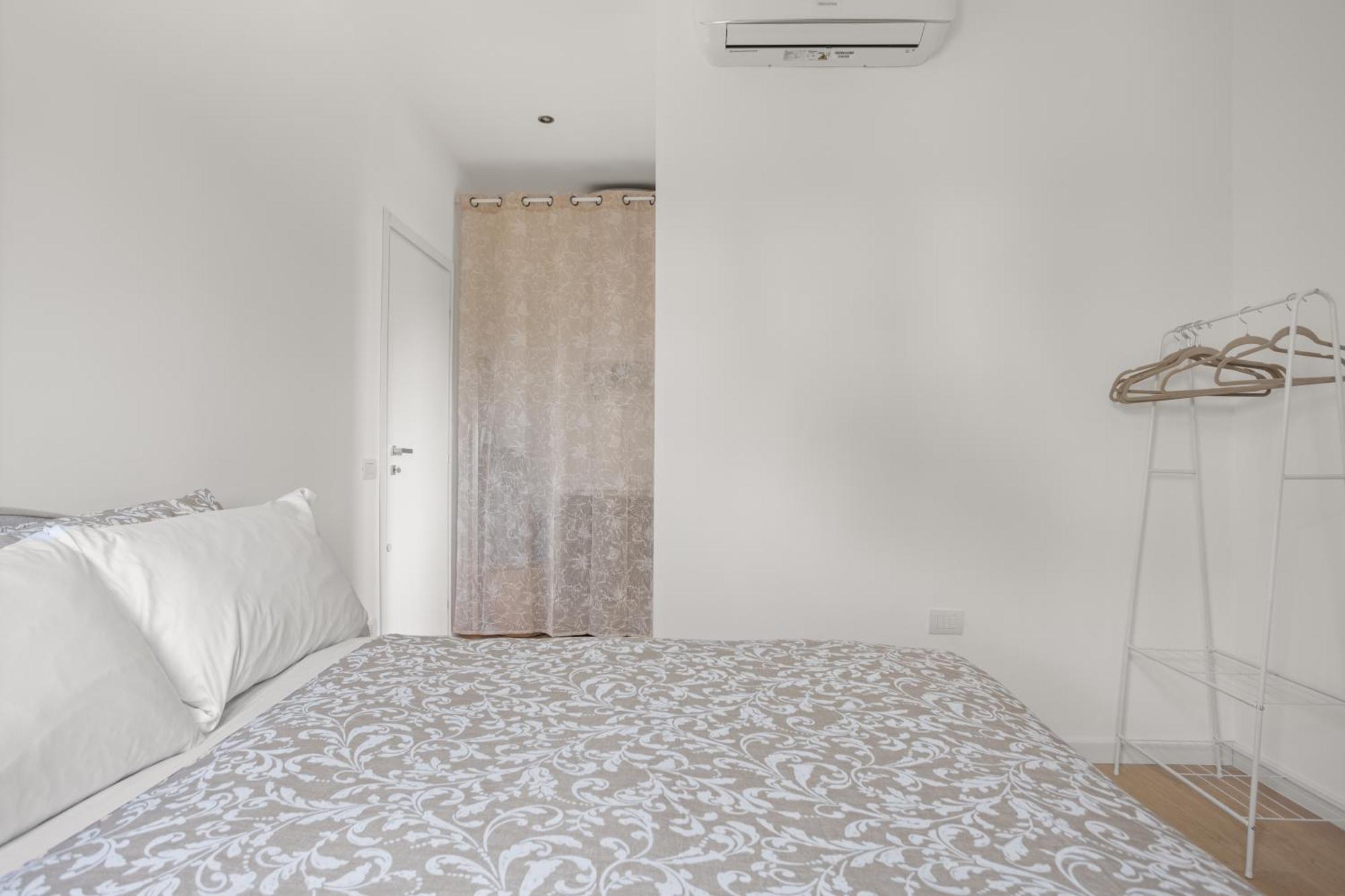 The Poolside House - New 2 Bedroom With Terrace Apartamento