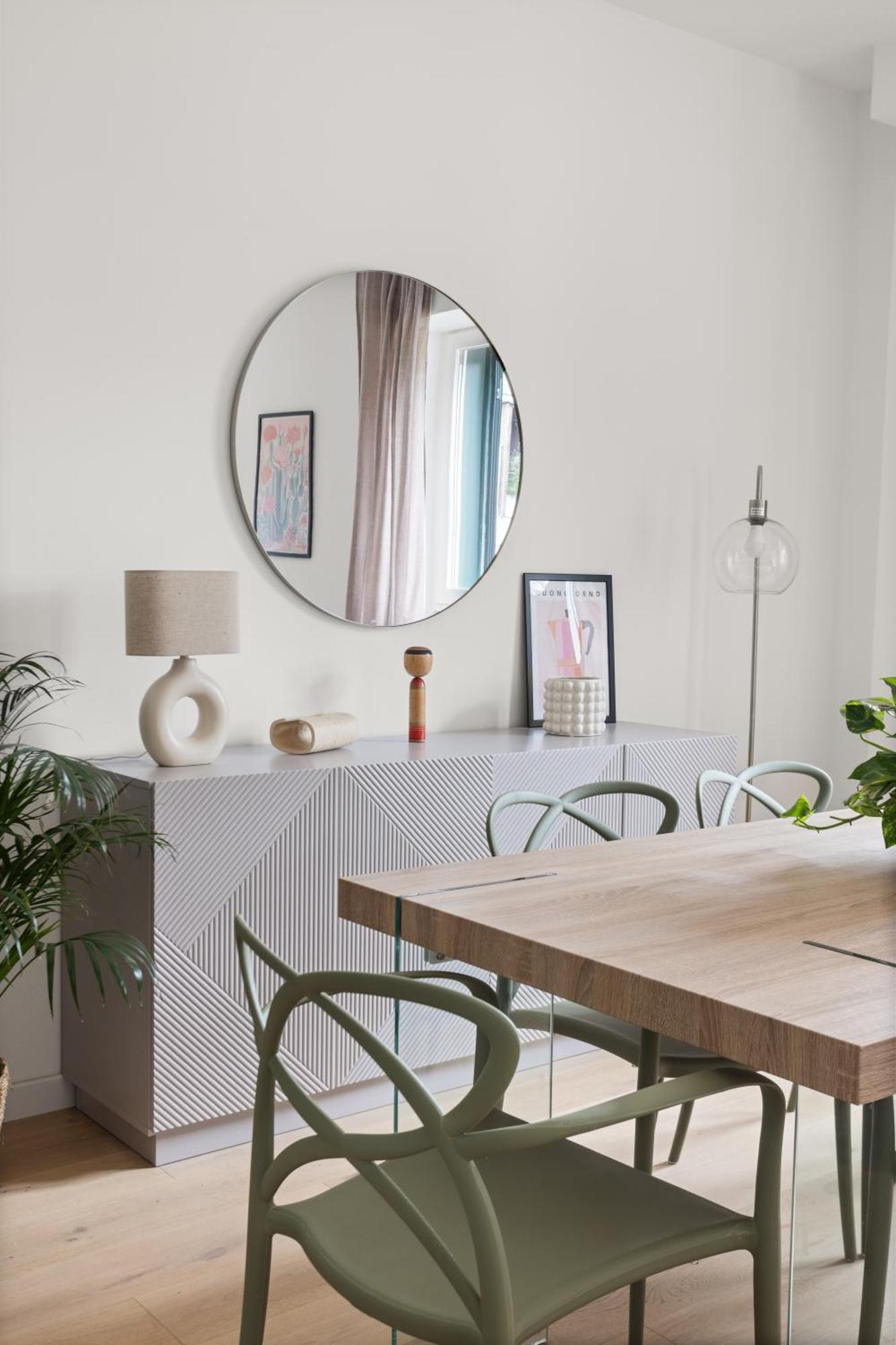 The Poolside House - New 2 Bedroom With Terrace Apartamento Roma
